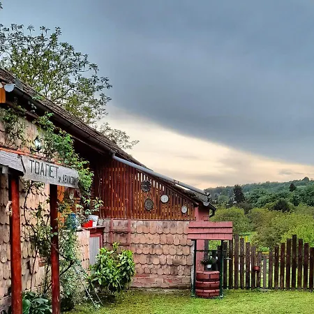 Kucerak Kod Bobe Gasthuis Vrdnik