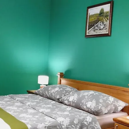 Kucerak Kod Bobe Vrdnik